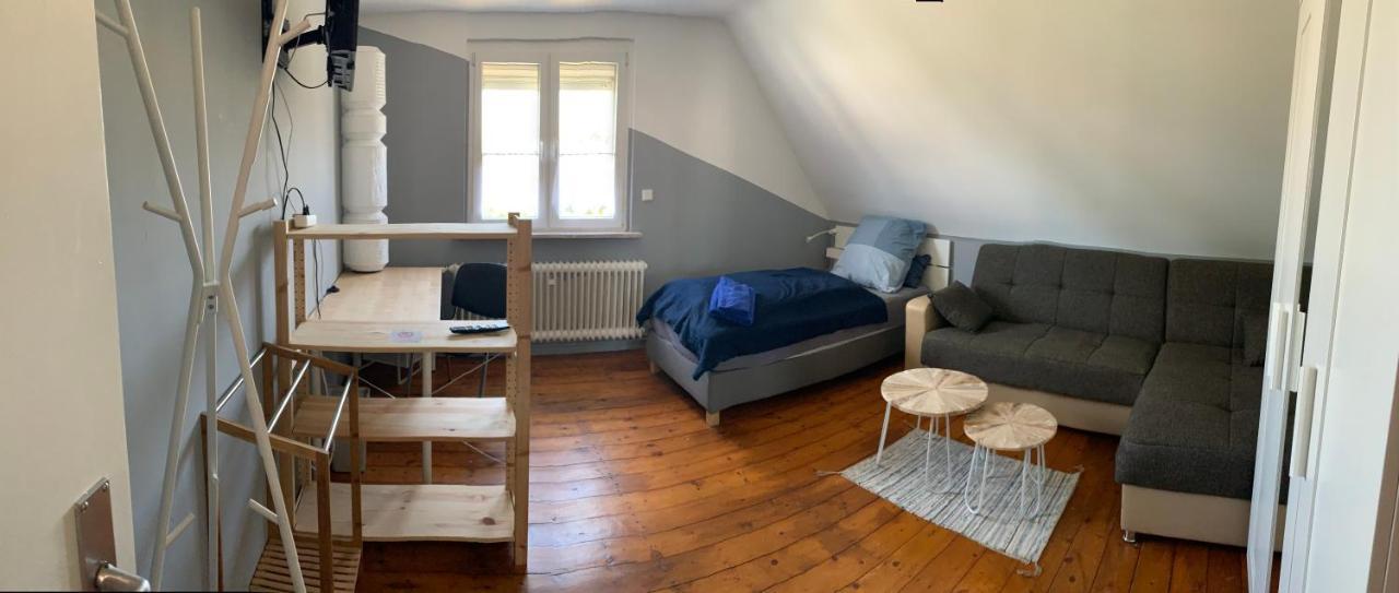 Monteurs Zimmer Noack Borssum Exteriér fotografie